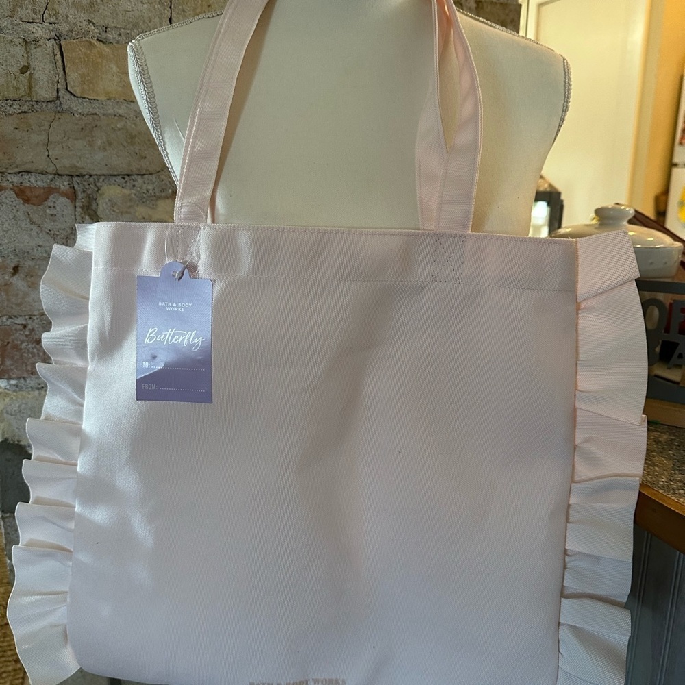 Bath & Body Works Soft Pink Ruffle Tote